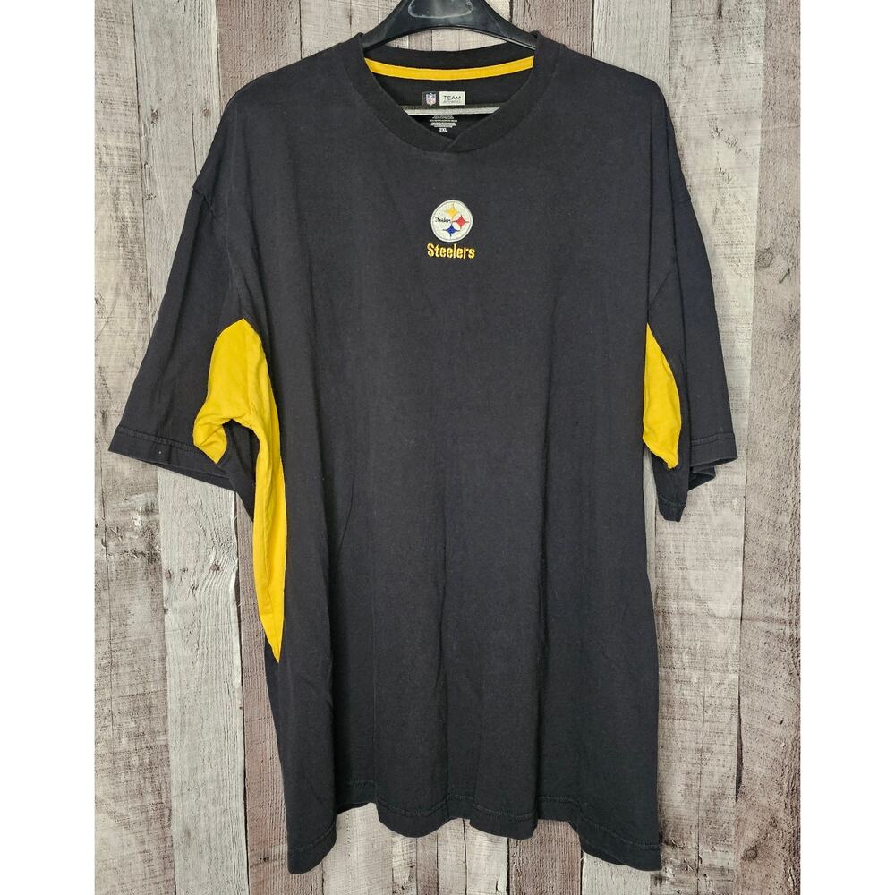 NFL TEAM PITTSBURGH STEELERS Football T-Shirt Black Gold Gift Men's 2XL XXL